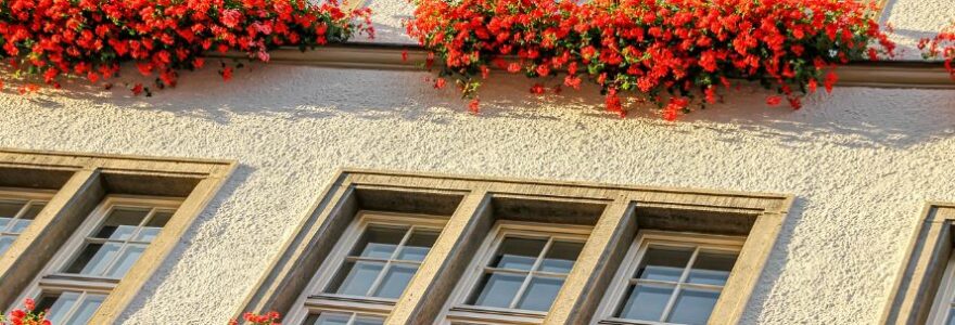 quelle couleur de volets pour une maison beige